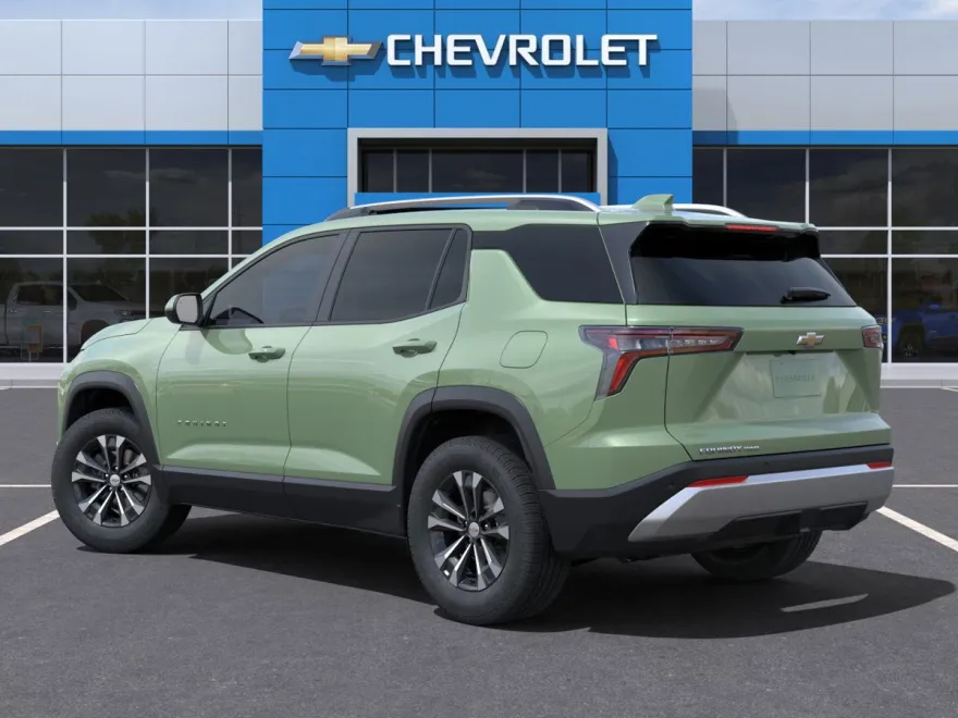 2025 Chevrolet Equinox LT photo 1