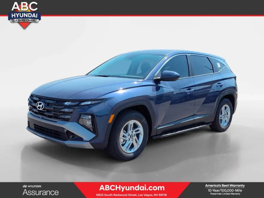 2025 Hyundai Tucson SE photo 1