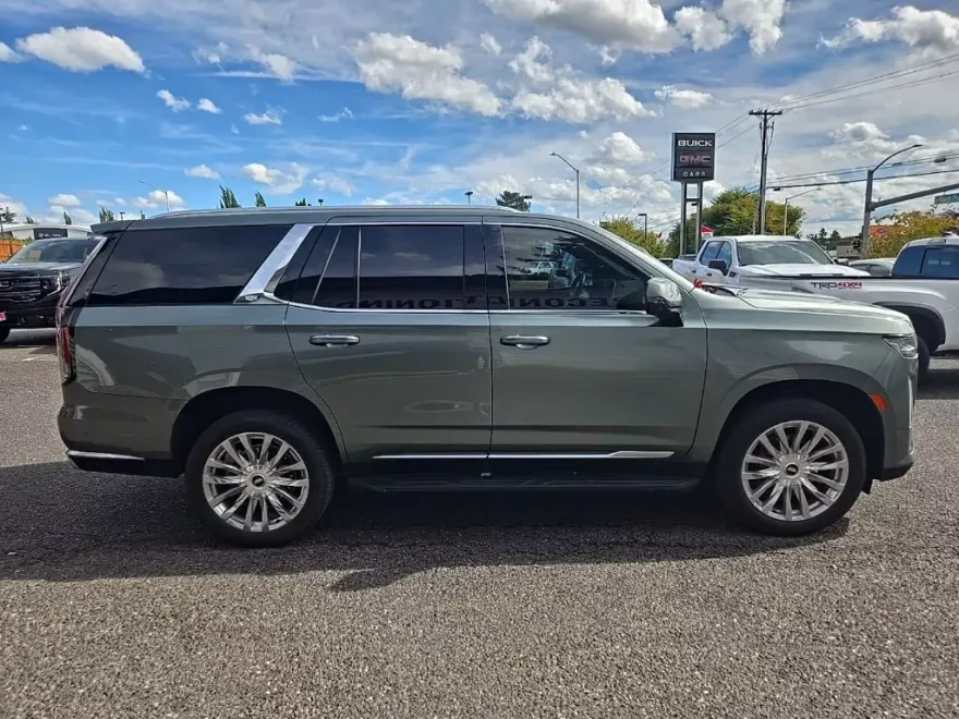 2023 Cadillac Escalade Premium Luxury photo 1