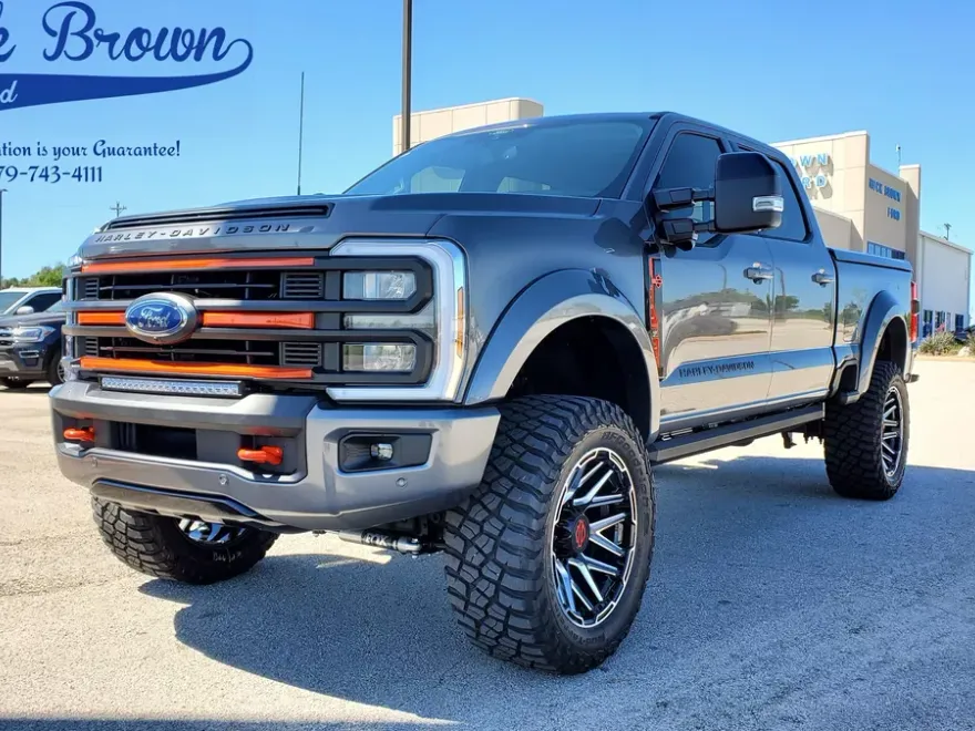 2024 Ford F-250 Harley-Davidson Edition photo 1