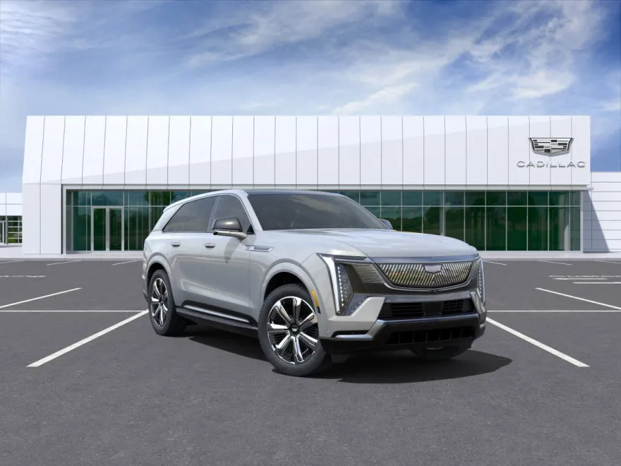 2025 Cadillac Escalade IQ Luxury photo 1