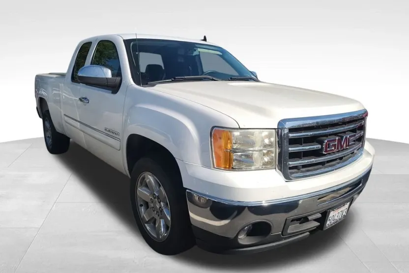 2013 Gmc Sierra 1500 SLE photo 1