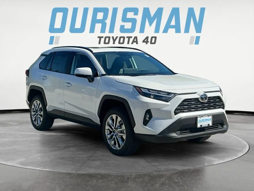 2025 Toyota RAV4 XLE Premium photo 1