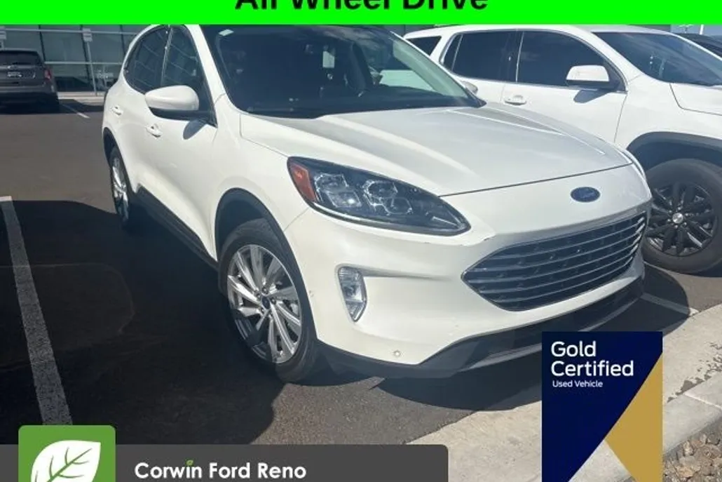 2022 Ford Escape Titanium photo 1