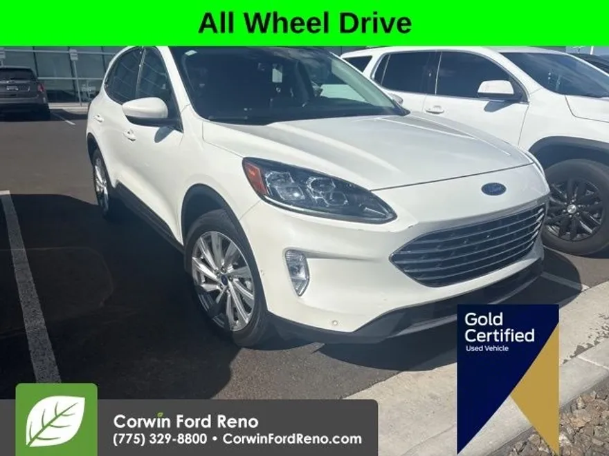 2022 Ford Escape Titanium photo 1