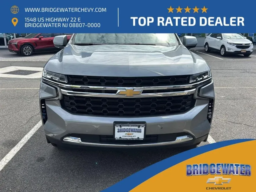 2023 Chevrolet Suburban LS photo 1