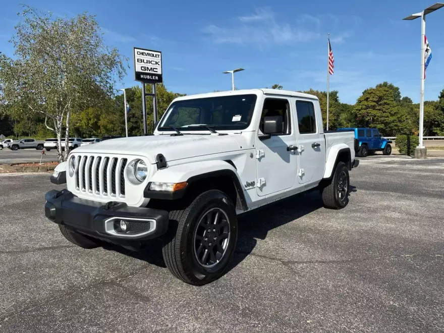 2023 Jeep Gladiator Overland photo 1