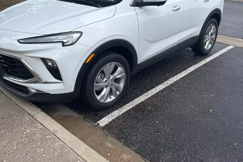 2024 Buick Encore GX Preferred photo 1