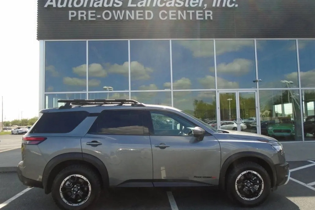 2025 Nissan Pathfinder Rock Creek photo 1