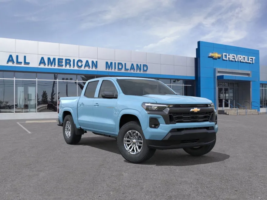 2026 Chevrolet Colorado LT photo 1