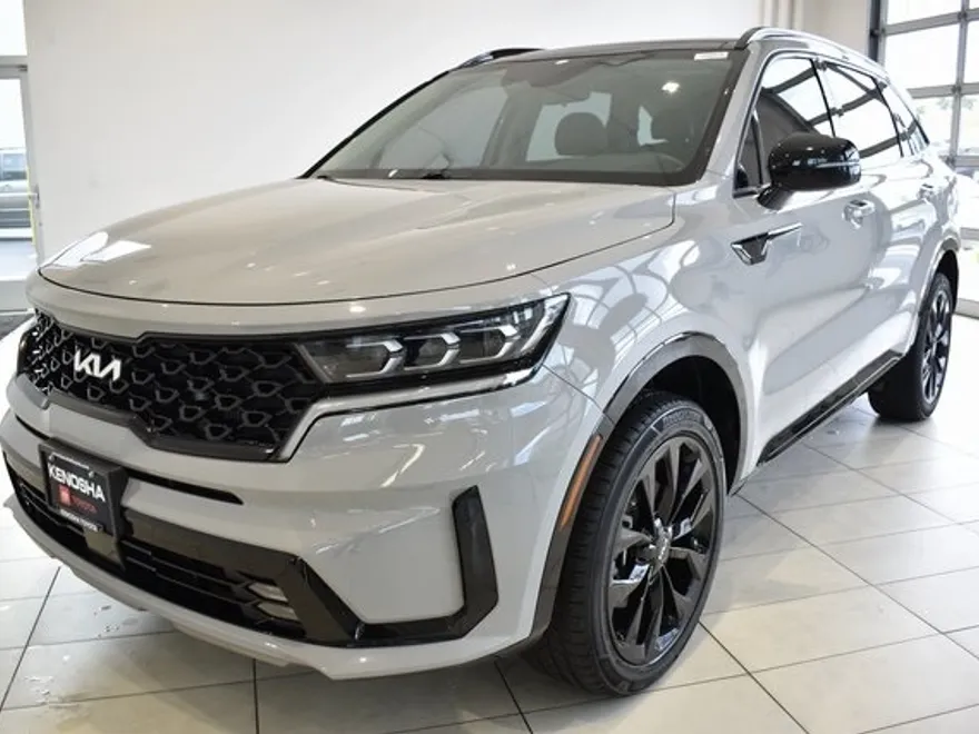 2022 Kia Sorento SX photo 1
