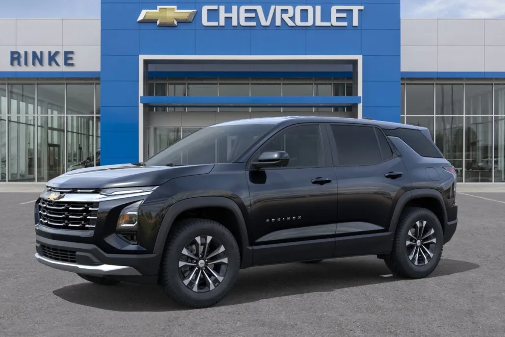 2026 Chevrolet Equinox LT photo 1