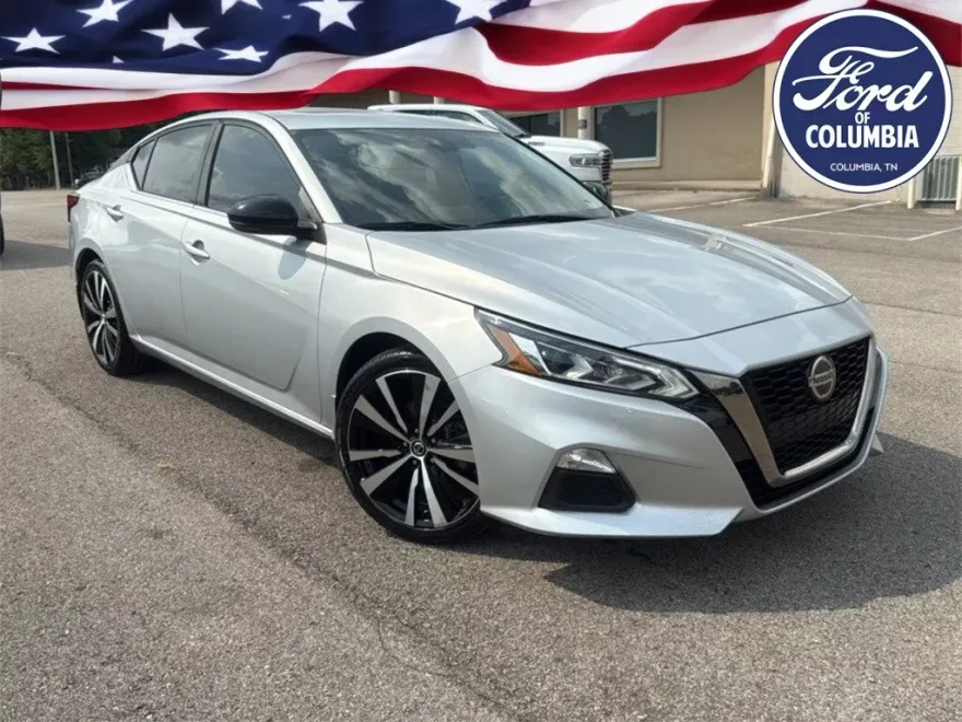 2021 Nissan Altima 2.5 SR photo 1
