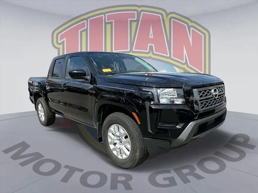 2022 Nissan Frontier Crew Cab SV photo 1