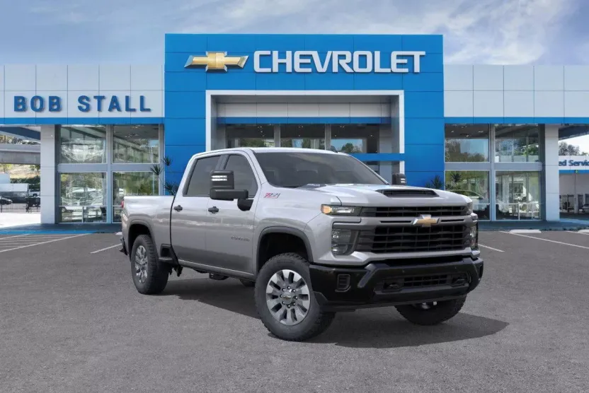 2026 Chevrolet Silverado 2500HD Custom photo 1