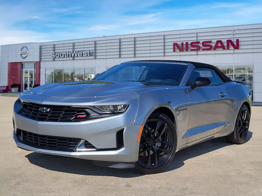 2024 Chevrolet Camaro 3LT photo 1
