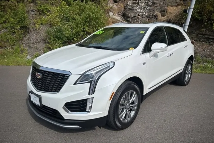 2022 Cadillac XT5 Premium Luxury photo 1