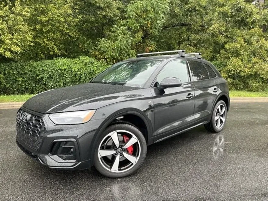 2024 Audi Q5 S line Premium Plus photo 1