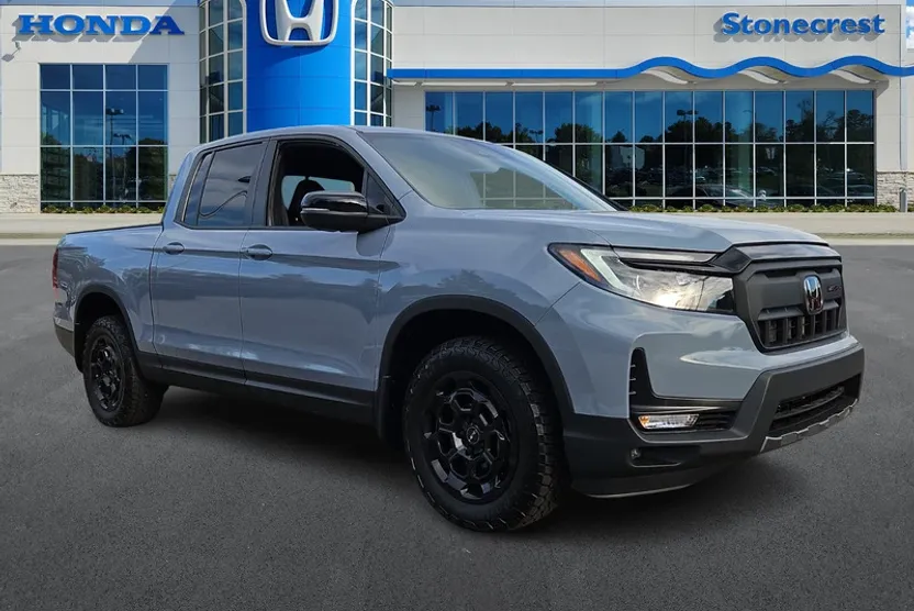 2025 Honda Ridgeline TrailSport photo 1