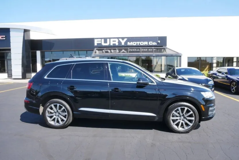 2018 Audi Q7 Prestige photo 1