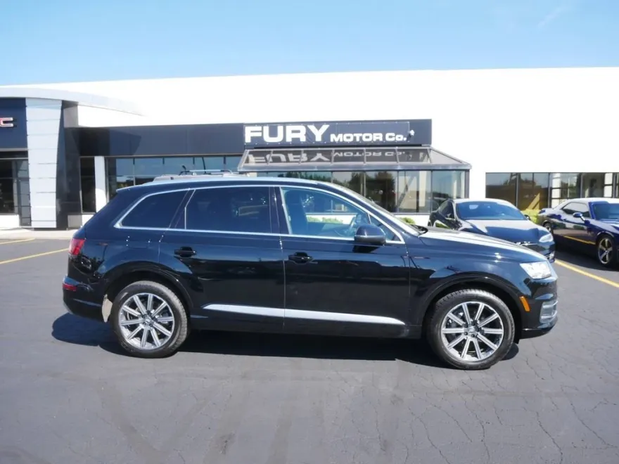 2018 Audi Q7 3.0T Prestige photo 1