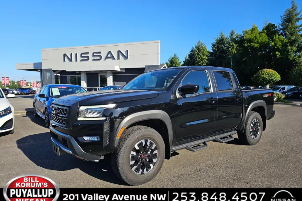 2023 Nissan Frontier PRO-4X photo 1