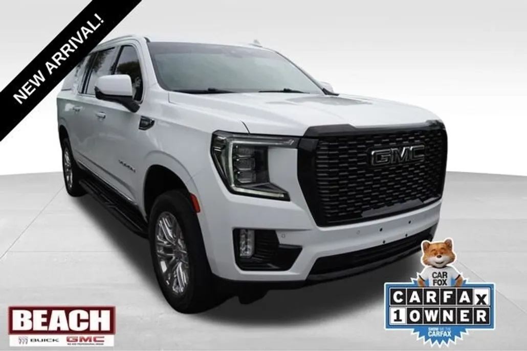 2022 Gmc Yukon XL SLT photo 1