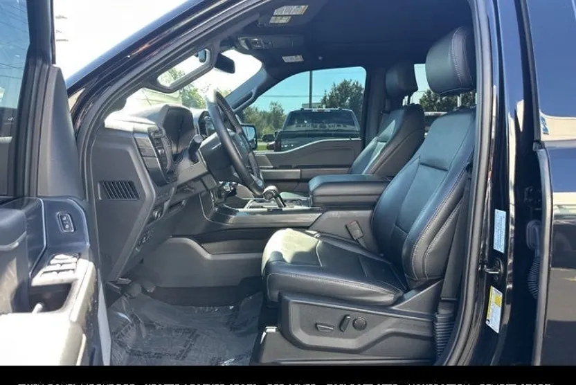 2023 Ford F-150 XLT photo 1