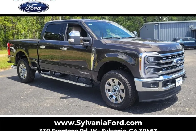 2025 Ford F-250 Lariat photo 1