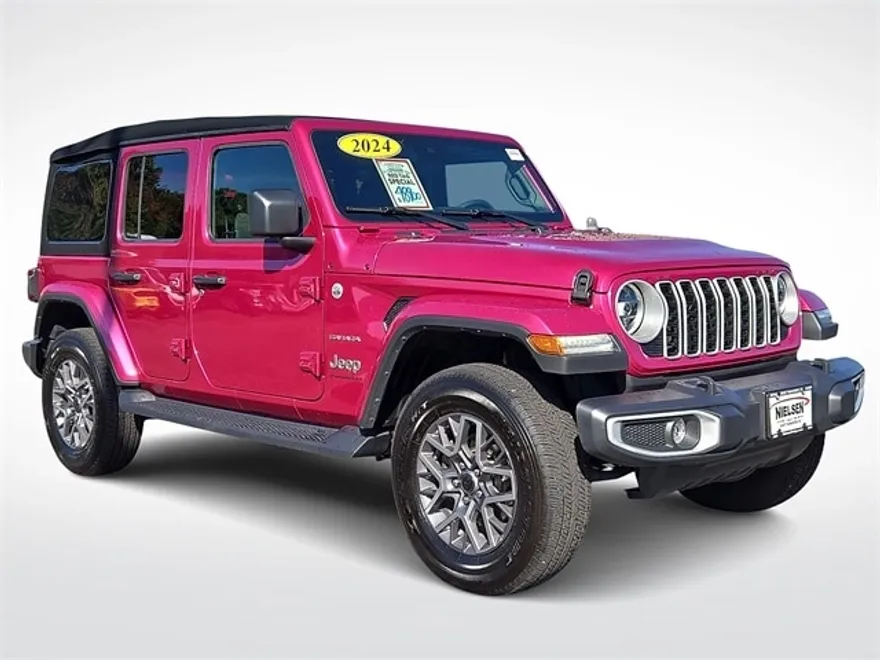 2024 Jeep Wrangler Sahara photo 1