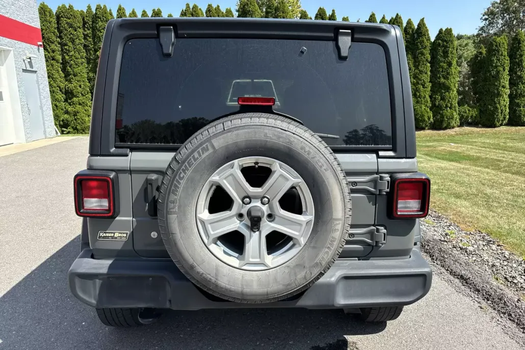 2020 Jeep Wrangler Unlimited Sport S photo 1