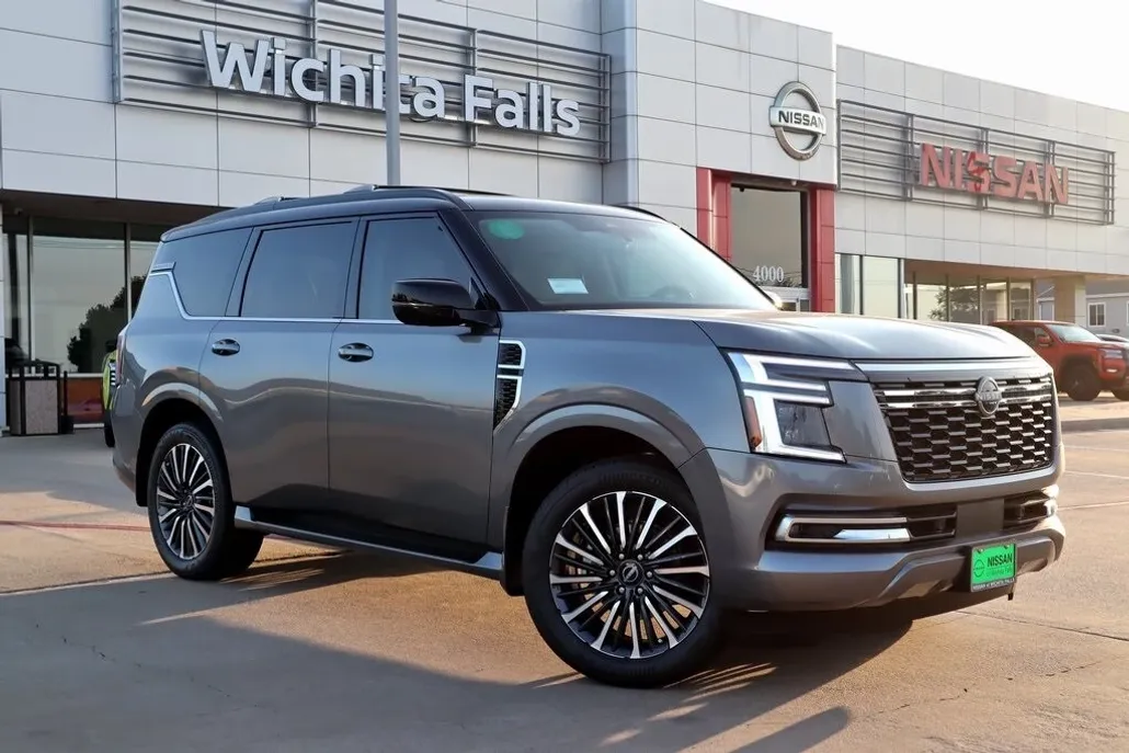 2025 Nissan Armada Platinum Reserve photo 1