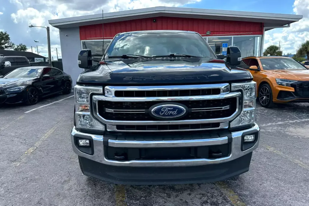 2022 Ford F-250 Lariat photo 1