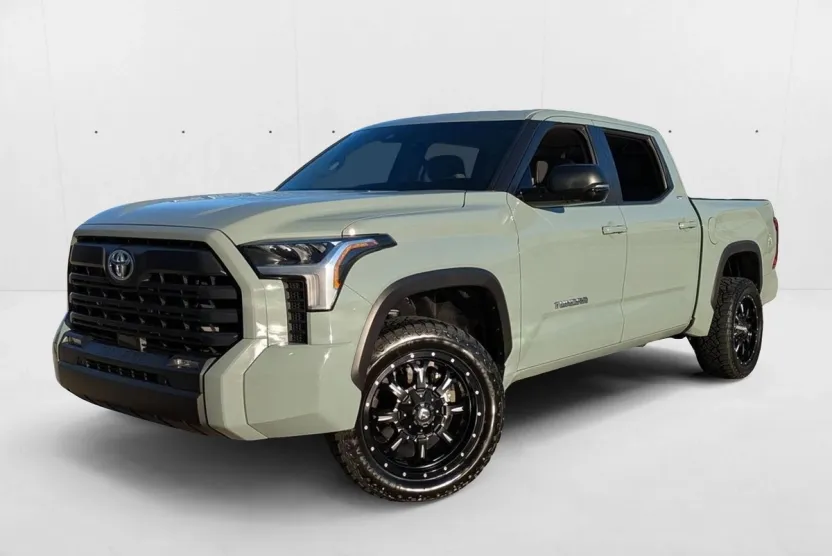 2024 Toyota Tundra SR5 photo 1