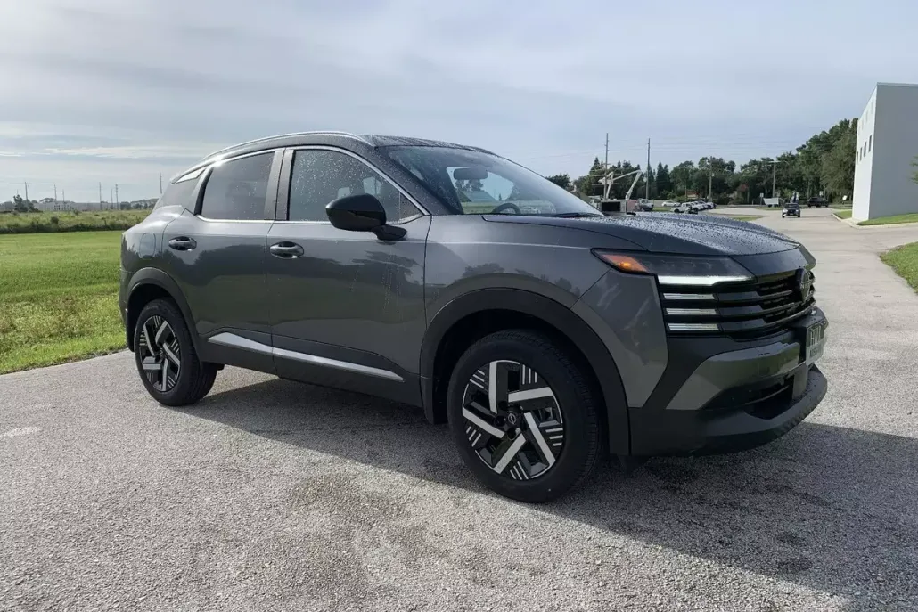 2026 Nissan Kicks SV photo 1