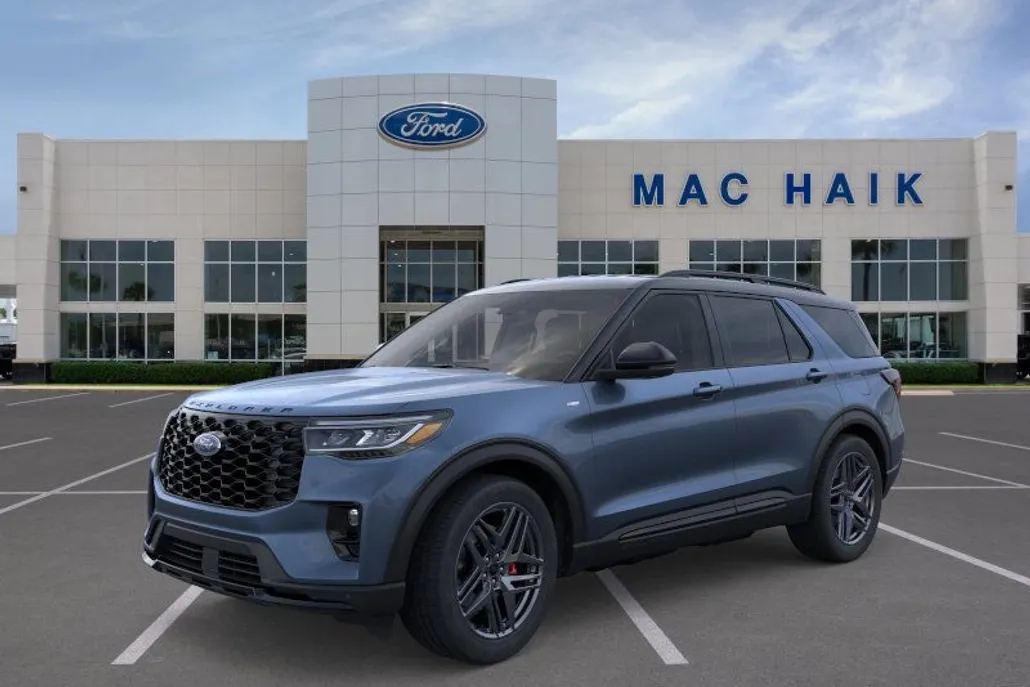 2025 Ford Explorer ST-Line photo 1
