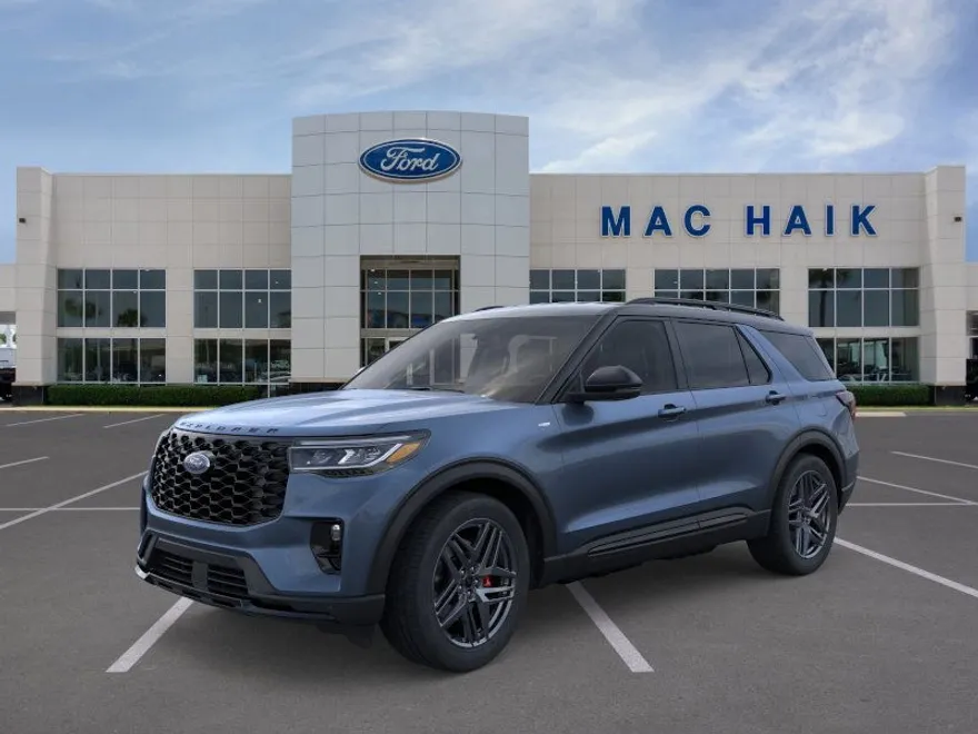 2025 Ford Explorer ST-Line photo 1