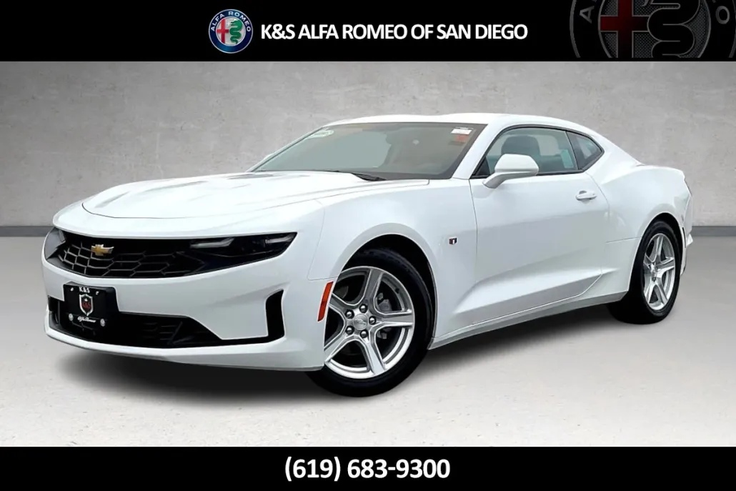 2023 Chevrolet Camaro 1LS 1LT photo 1