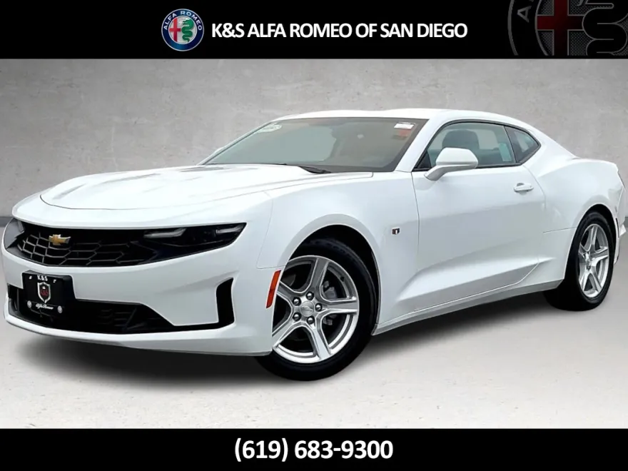2023 Chevrolet Camaro 1LS 1LT photo 1