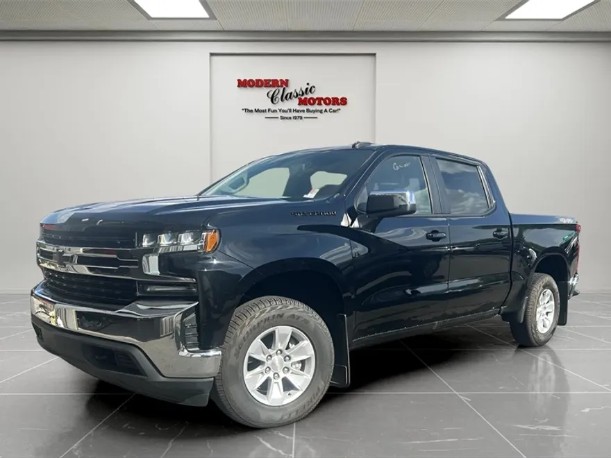 2022 Chevrolet Silverado 1500 LT photo 1