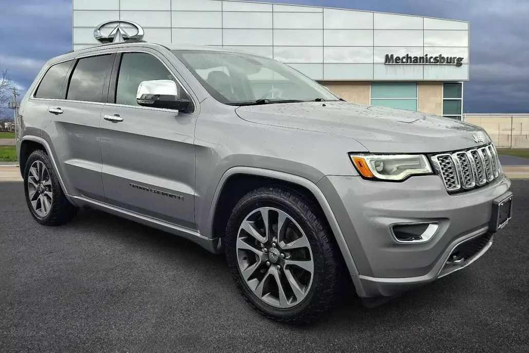 2020 Jeep Grand Cherokee Overland photo 1