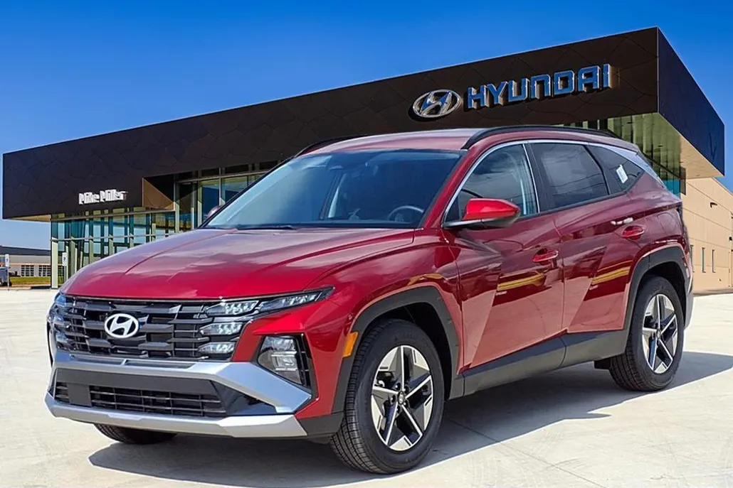2026 Hyundai Tucson SEL photo 1