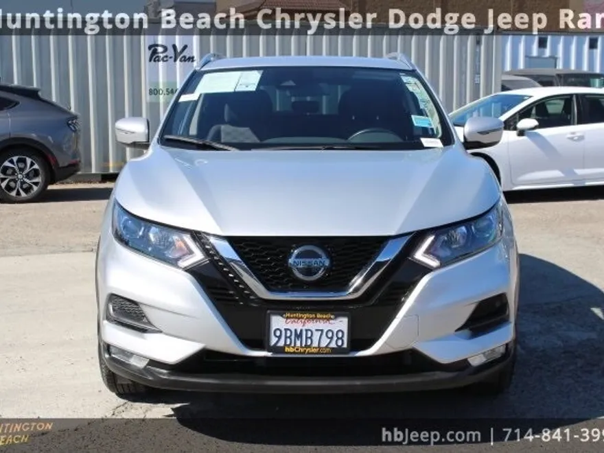 2021 Nissan Rogue Sport SV photo 1