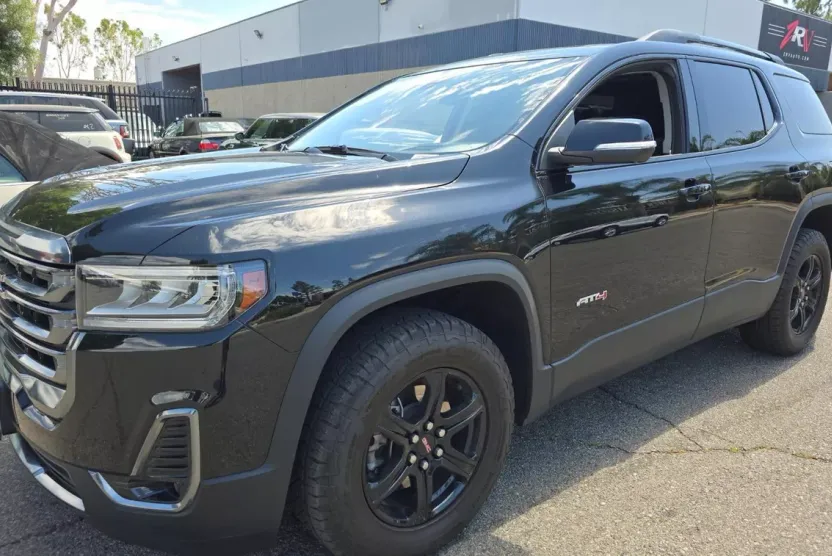 2023 Gmc Acadia AT4 photo 1