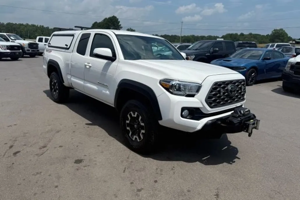 2021 Toyota Tacoma Access Cab TRD Off-Road photo 1