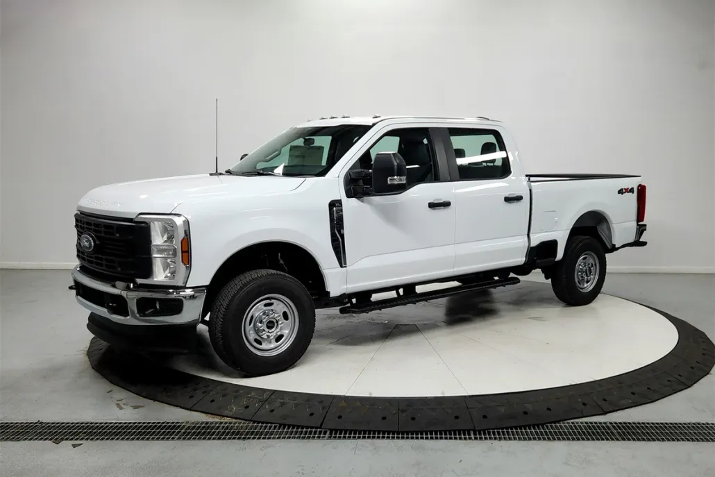 2025 Ford F-250 XL photo 1