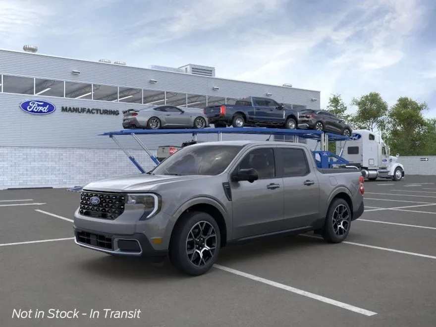 2025 Ford Maverick Lariat photo 1