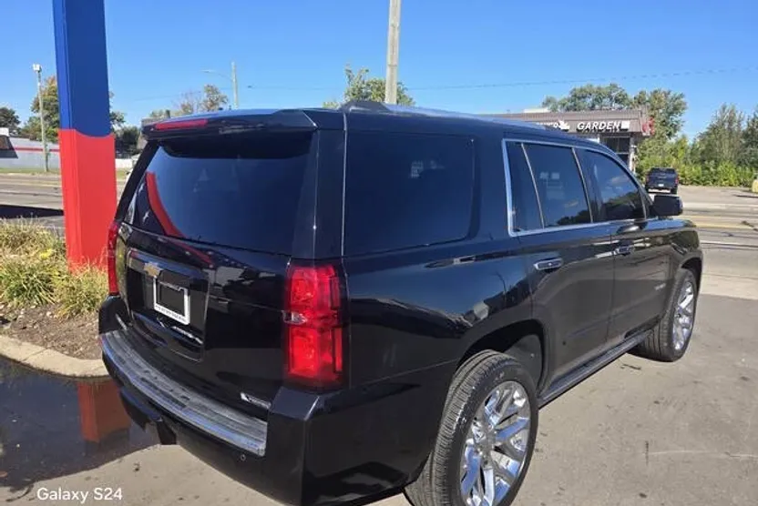 2017 Chevrolet Tahoe Premier photo 1