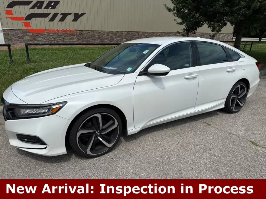 2019 Honda Accord Sport photo 1
