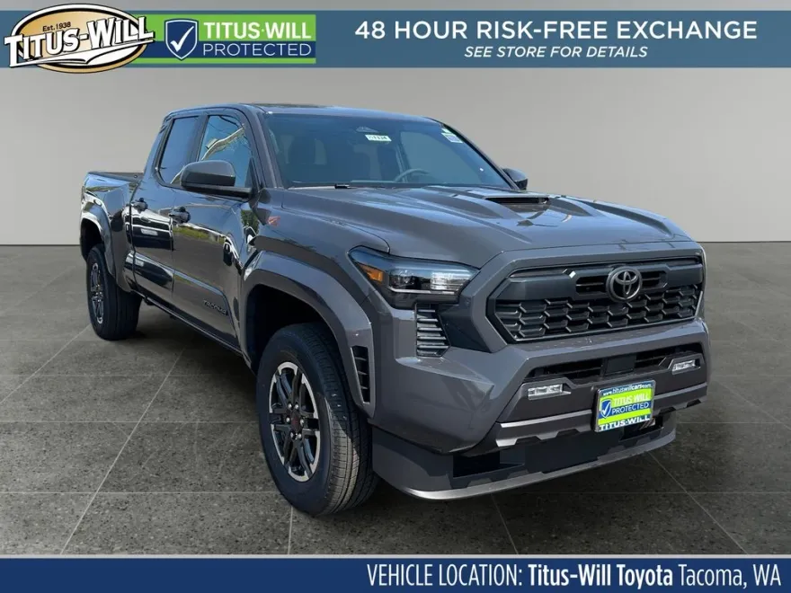 2025 Toyota Tacoma TRD Sport photo 1